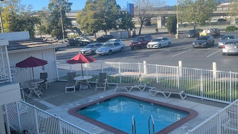 Photo of Motel 6 Oakland, CA - Embarcadero