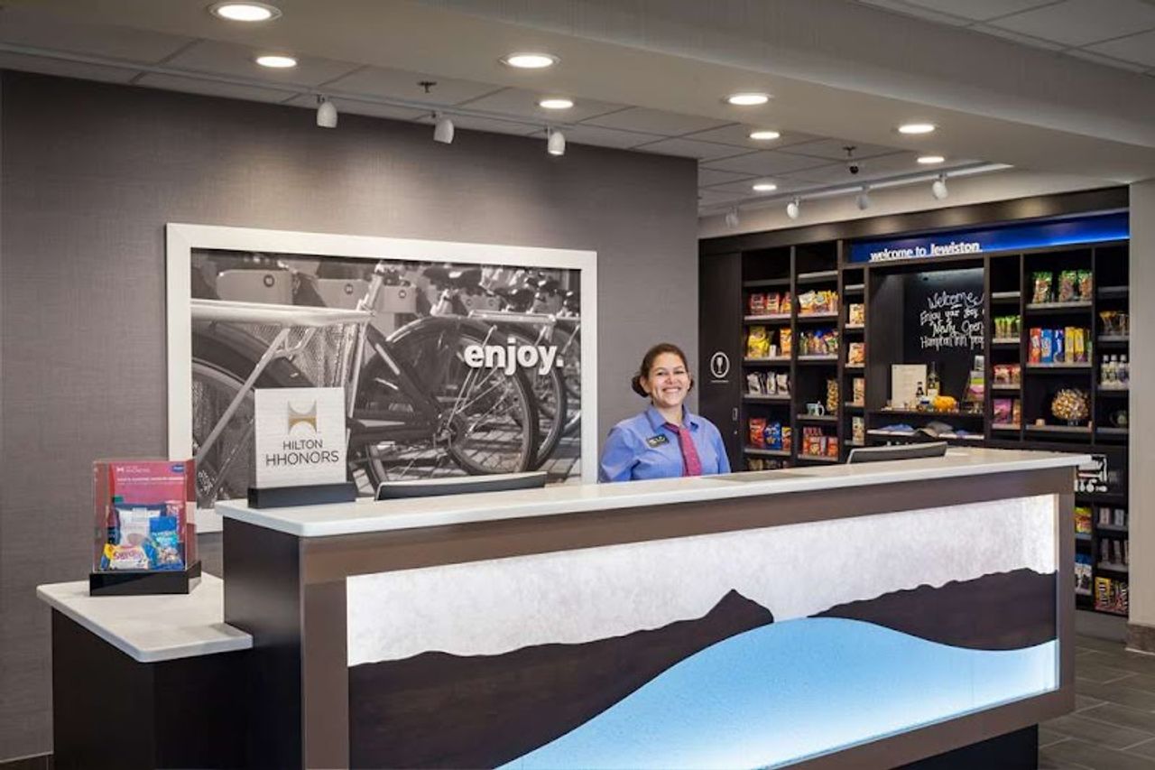 Photo of Hampton Inn Lewiston - Reception