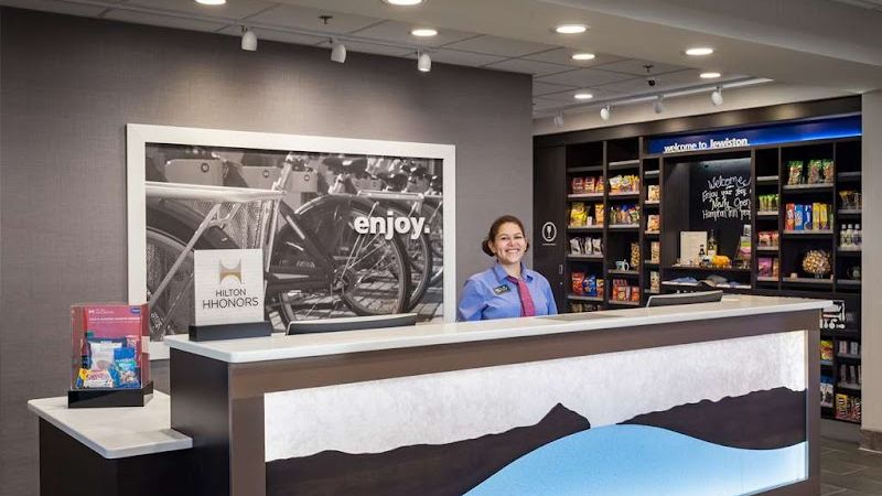 Photo of Hampton Inn Lewiston - Reception