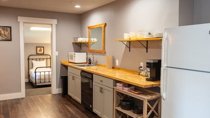 Photo of Blue Elk Inn