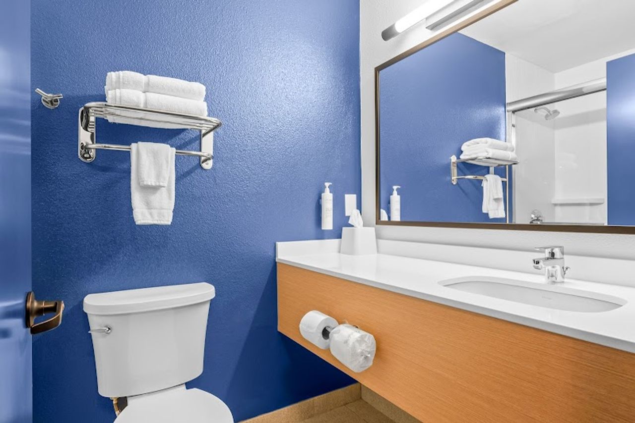 Photo of Spark by Hilton Modesto