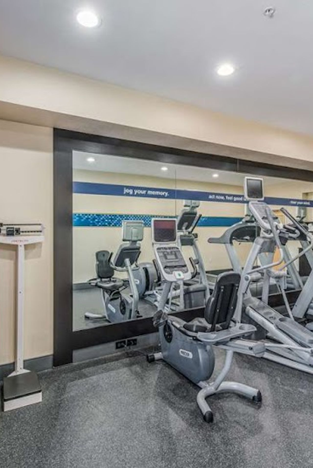 Photo of Hampton Inn Oakland-Hayward