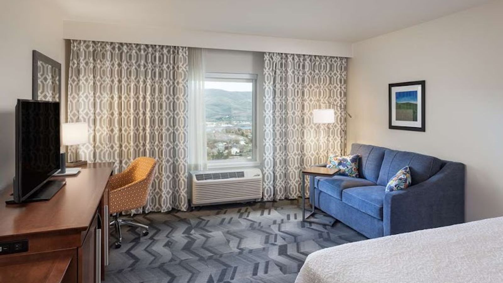 Photo of Hampton Inn Lewiston - Room