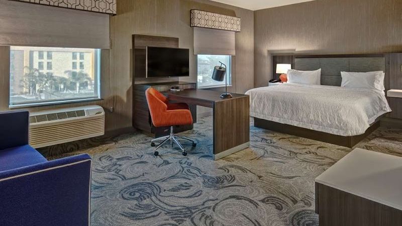 Photo of Hampton Inn Fresno Airport