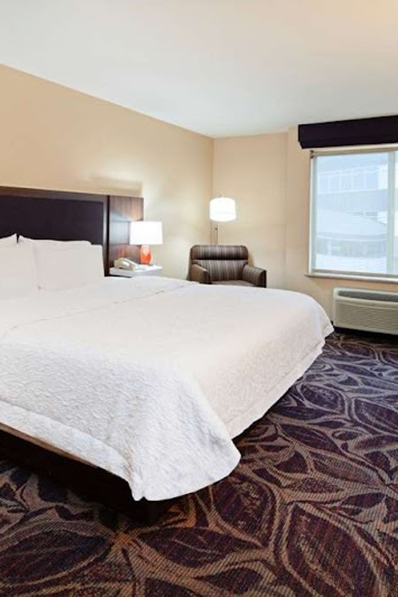 Photo of Hampton Inn & Suites Bremerton