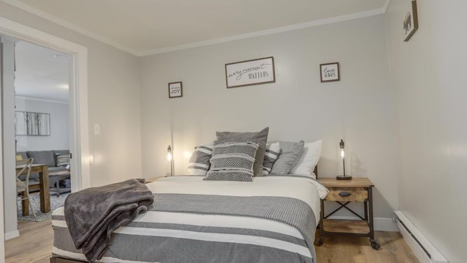 Photo of Mt Air Motel - Bedroom