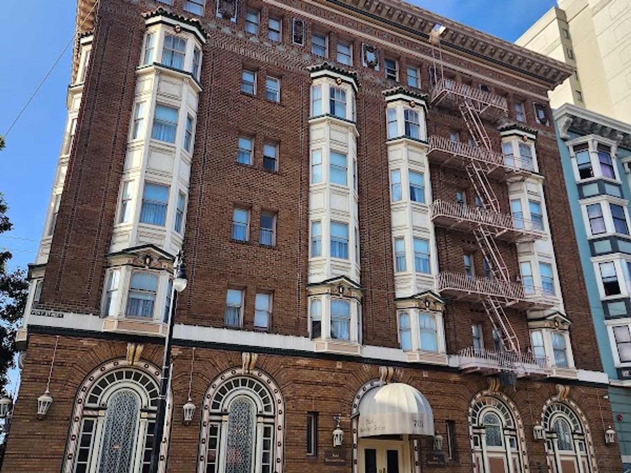 Photo of Beresford Arms Hotel