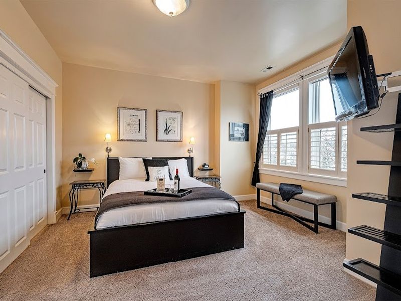 Photo of The Orenco Station Hotel