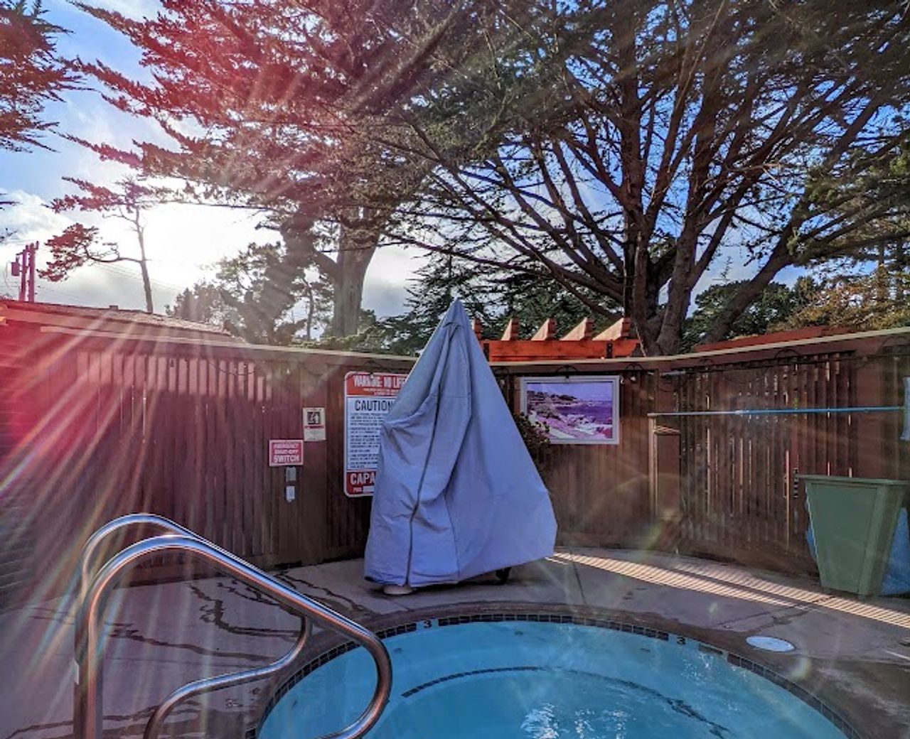 Photo of Andril Fireplace Cottages - Outdoor hot tub