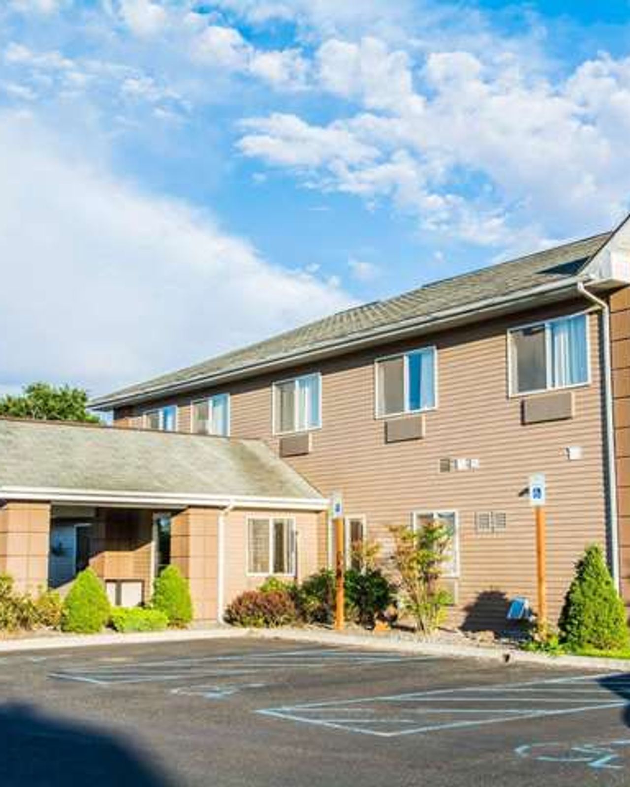 Photo of Quality Inn - Exterior