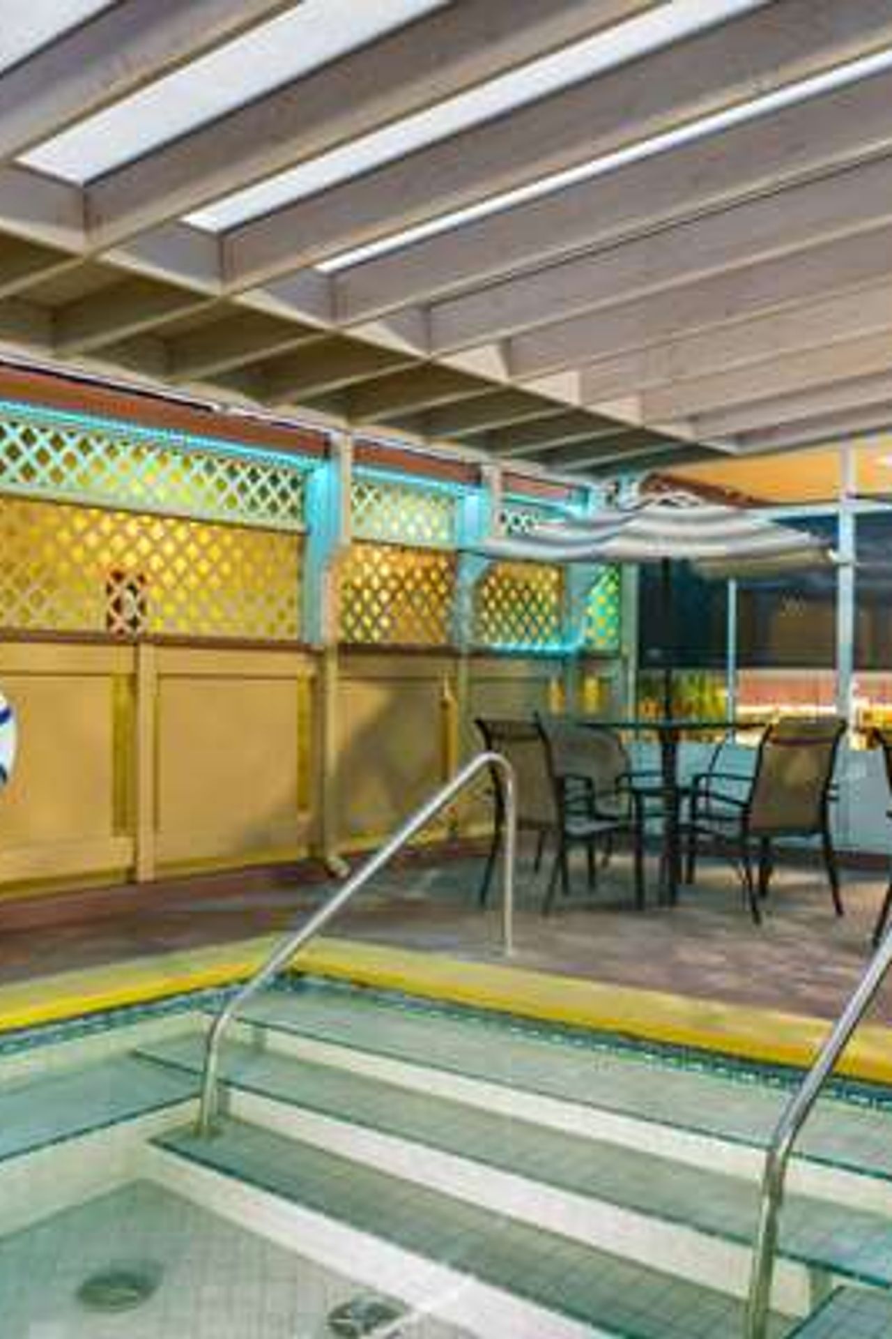 Photo of Howard Johnson by Wyndham Santa Cruz Beach Boardwalk
