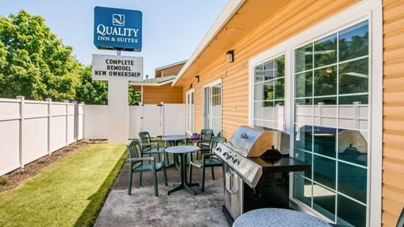 Photo of Quality Inn & Suites
