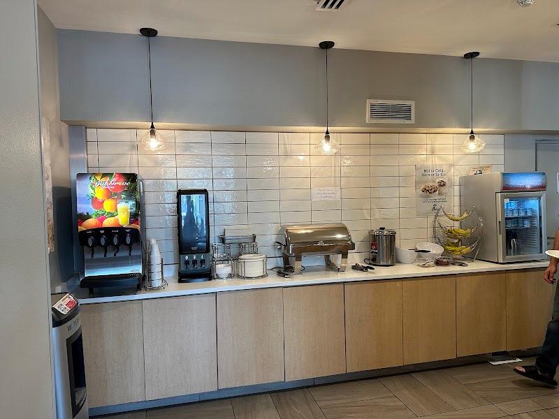 Photo of La Quinta Inn & Suites by Wyndham Madera