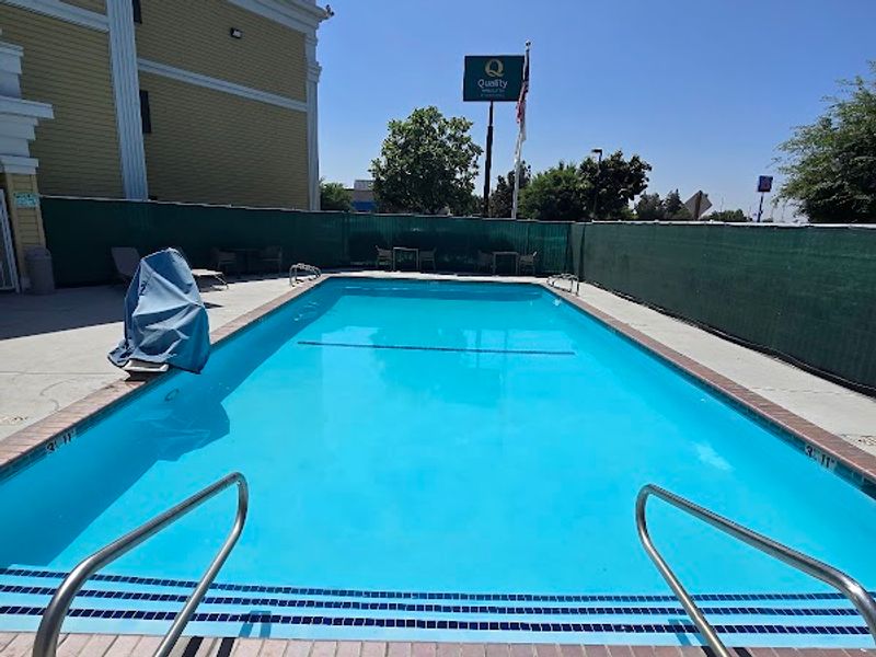 Photo of Quality Inn & Suites Tulare
