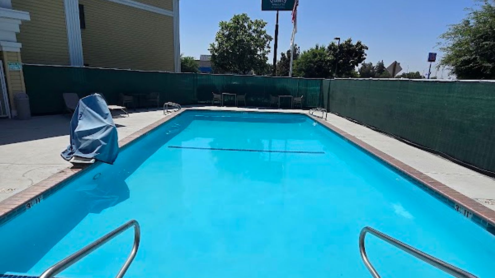 Photo of Quality Inn & Suites Tulare