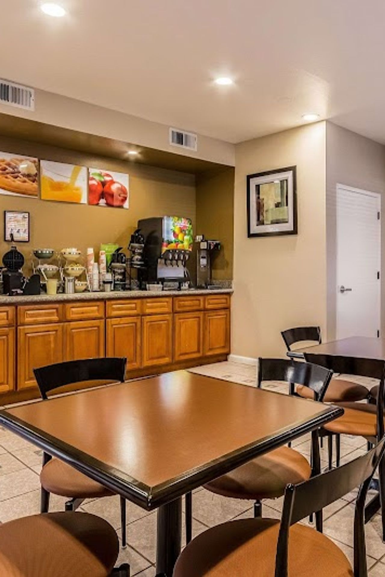 Photo of Quality Inn Fresno Near University