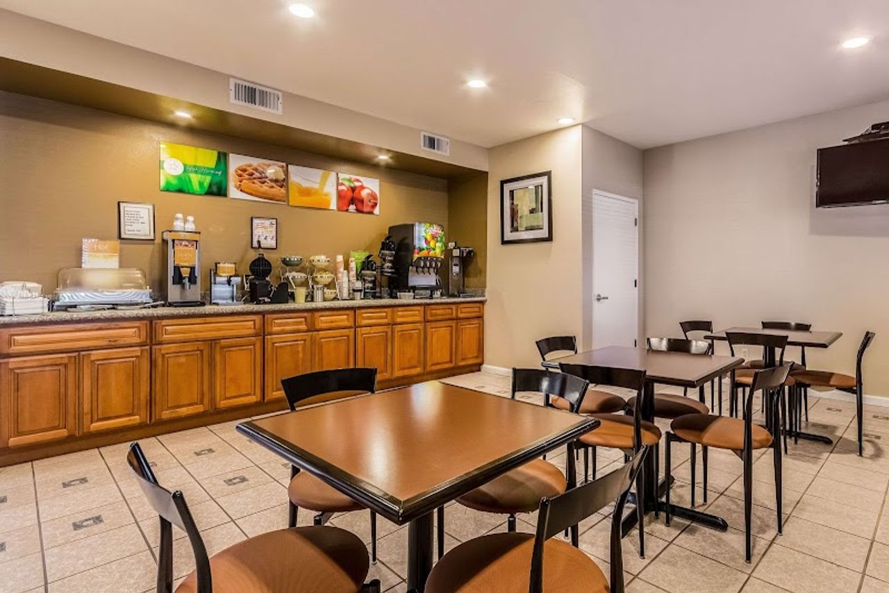 Photo of Quality Inn Fresno Near University