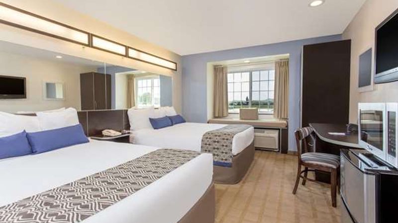 Photo of Microtel Inn & Suites by Wyndham Klamath Falls