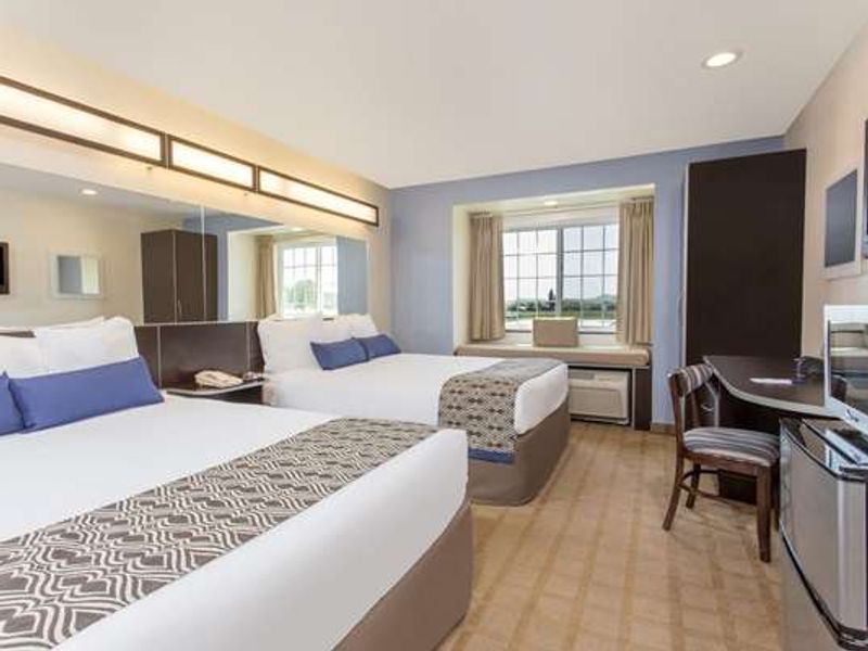 Photo of Microtel Inn & Suites by Wyndham Klamath Falls