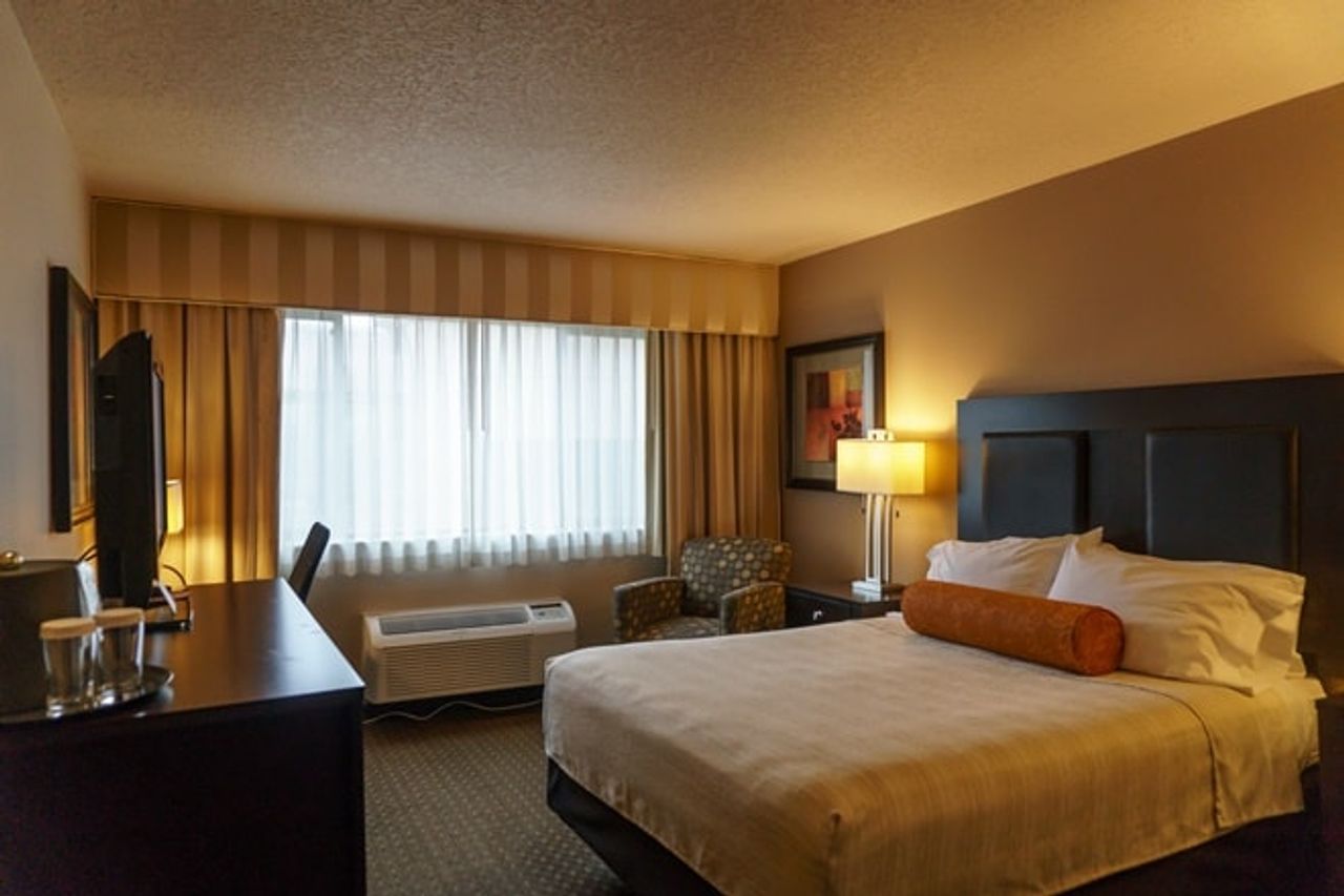 Photo of Monarch Hotel & Conference Center