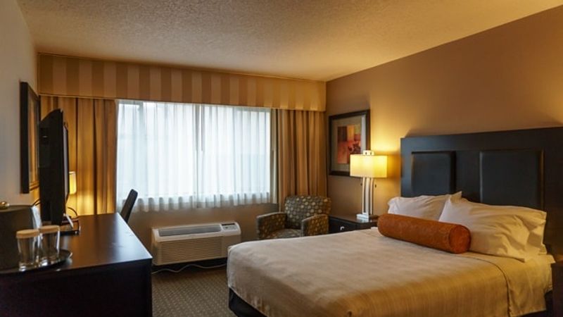 Photo of Monarch Hotel & Conference Center