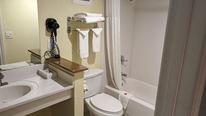 Photo of Travelodge by Wyndham Fairfield/Napa Valley