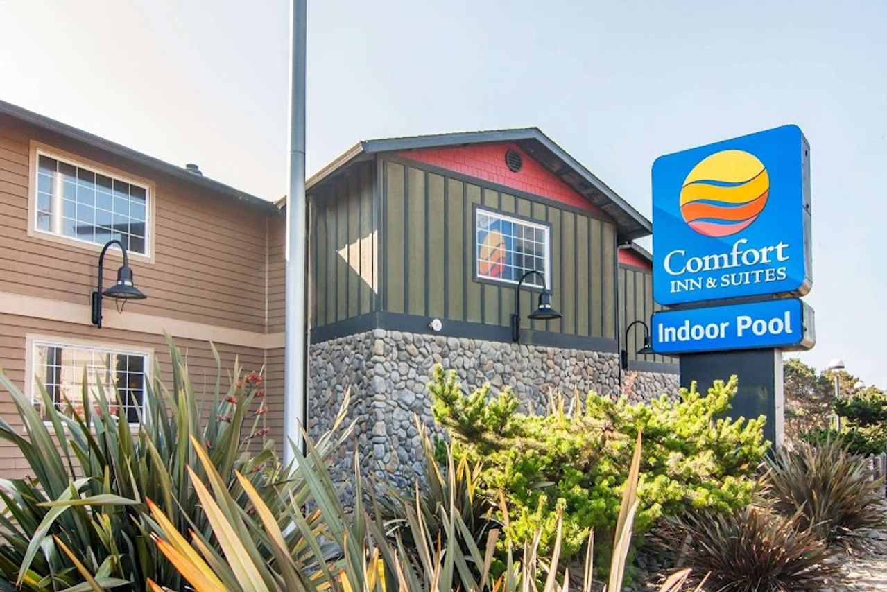 Photo of Comfort Inn & Suites
