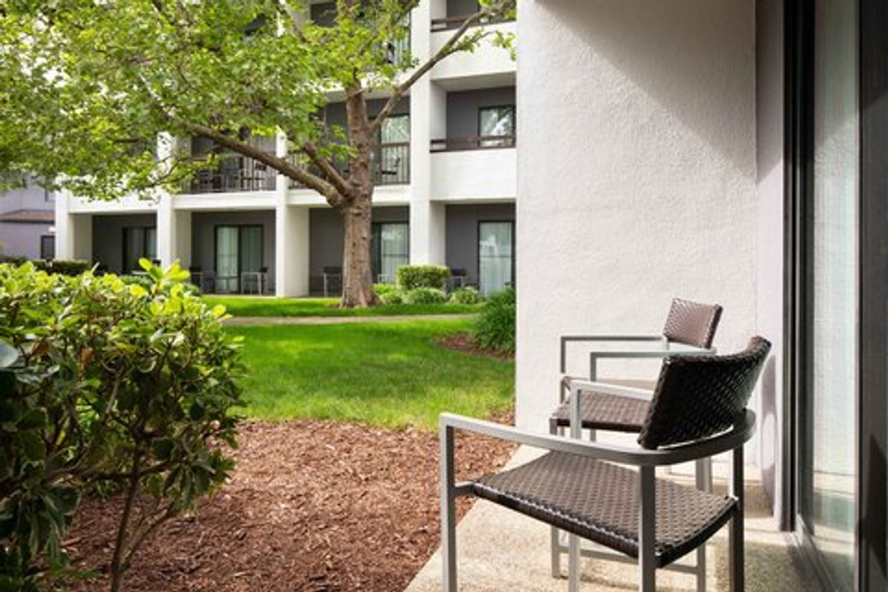 Photo of Courtyard San Francisco Airport