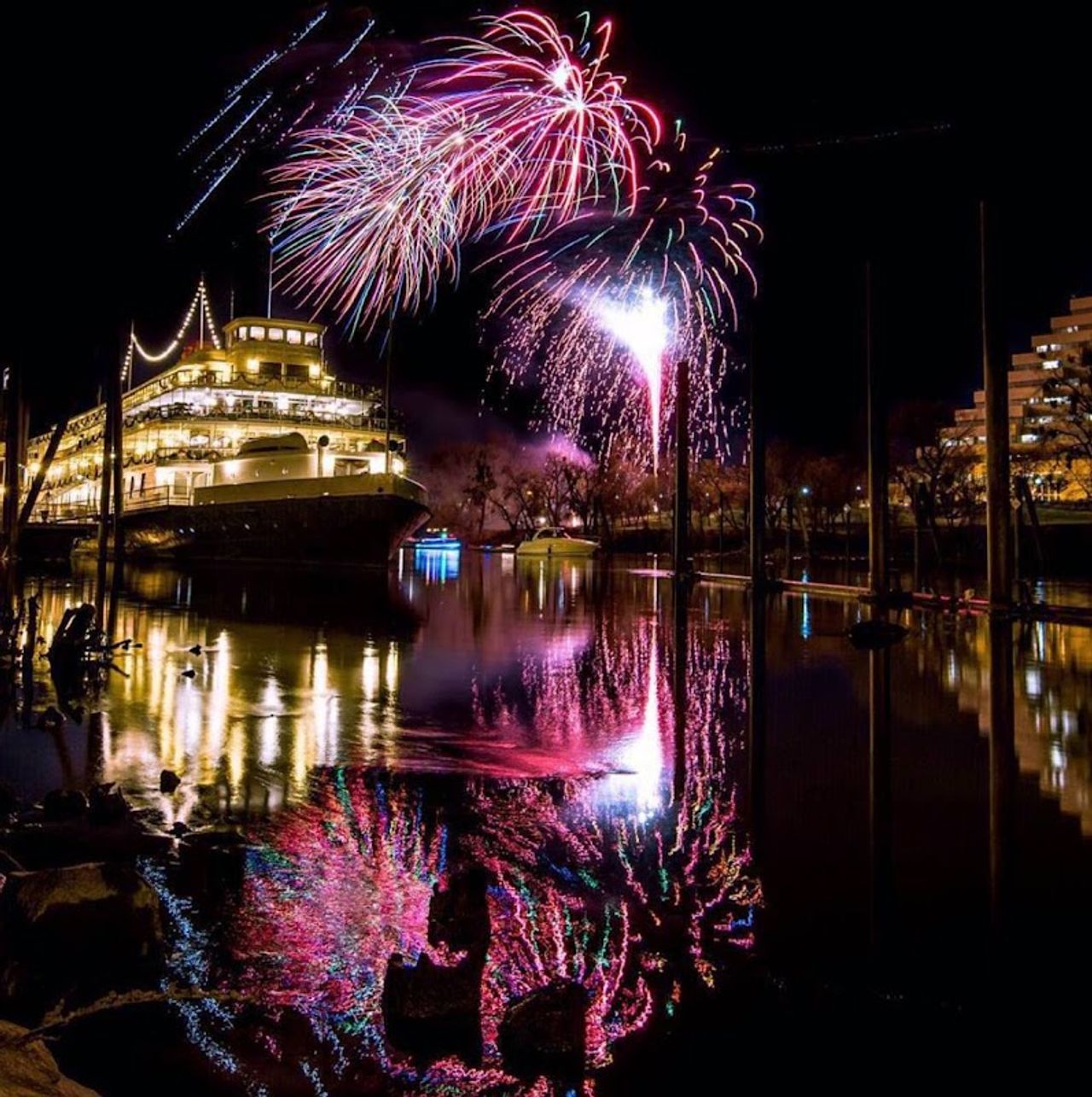 Photo of Delta King Hotel