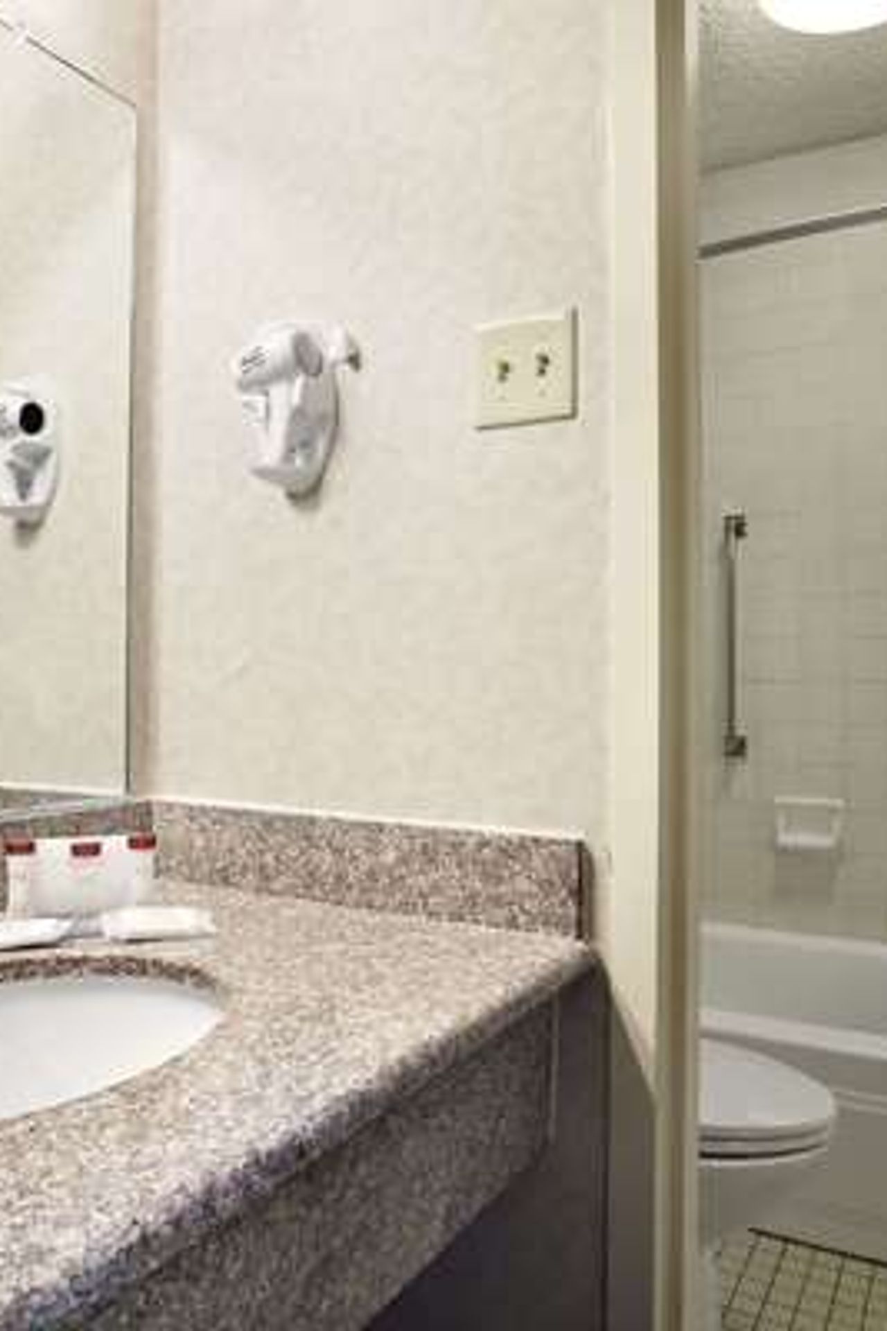 Photo of Ramada by Wyndham Sunnyvale/Silicon Valley