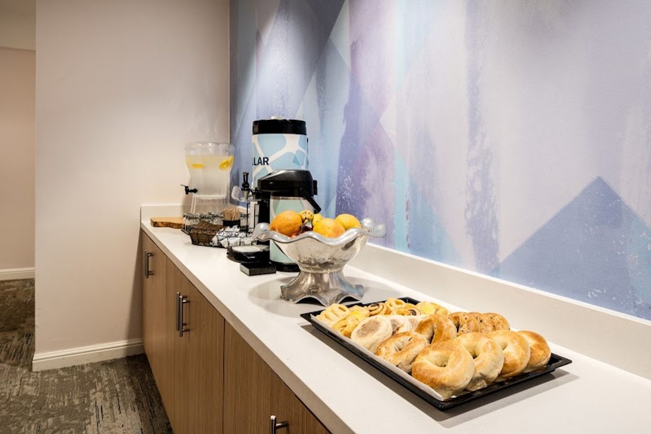 Photo of Hilton Garden Inn Folsom