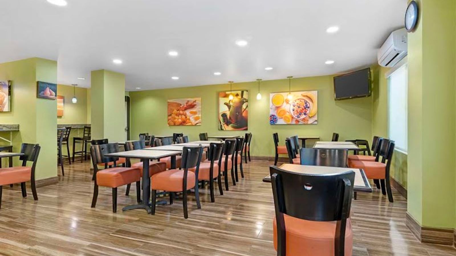 Photo of Best Western Plus Heritage Inn