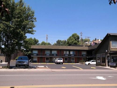 River Park Inn