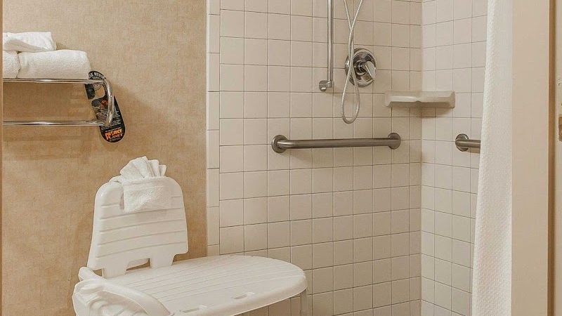 Photo of Comfort Inn & Suites