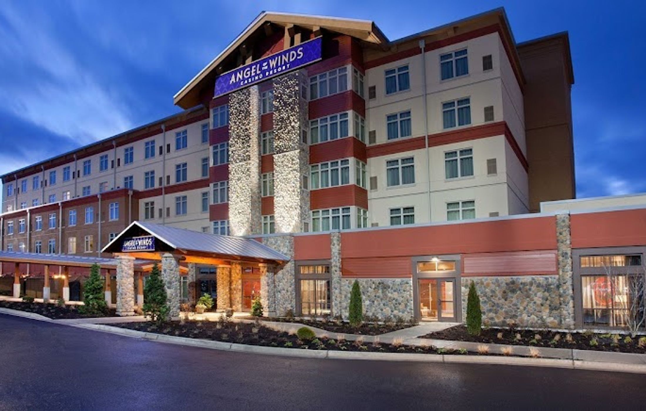 Angel Of The Winds Casino Resort