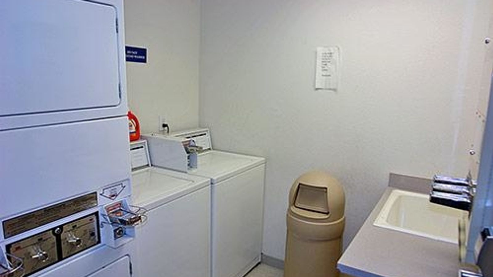 Photo of Motel 6 Redmond, OR