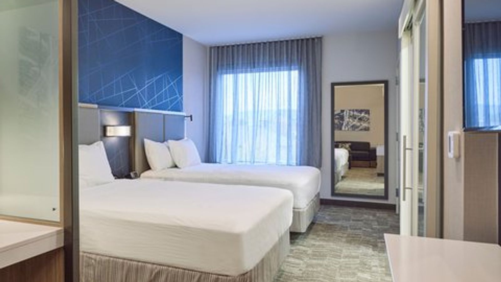 Photo of SpringHill Suites Medford Airport