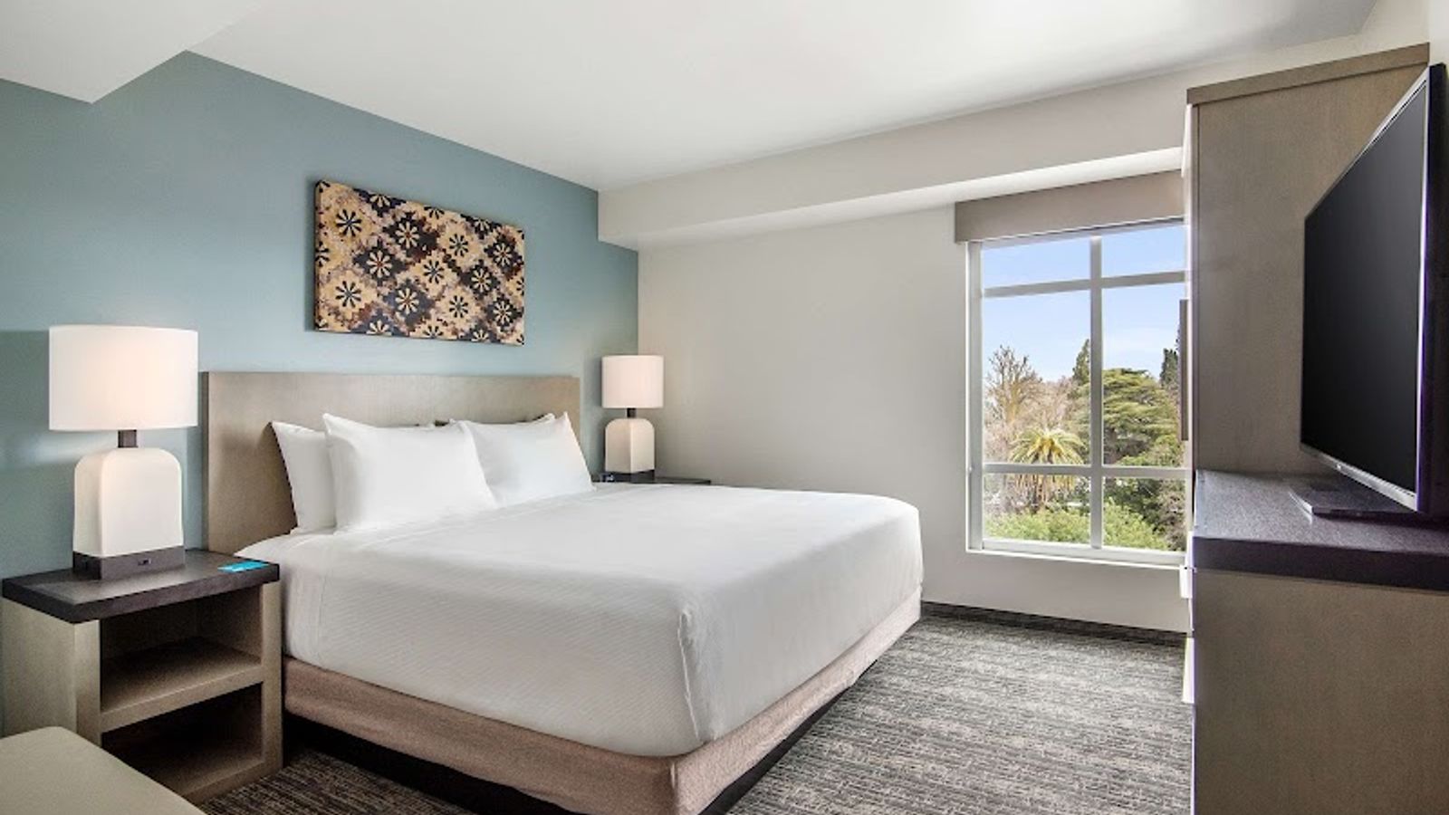 Photo of Hyatt House Sacramento / Midtown