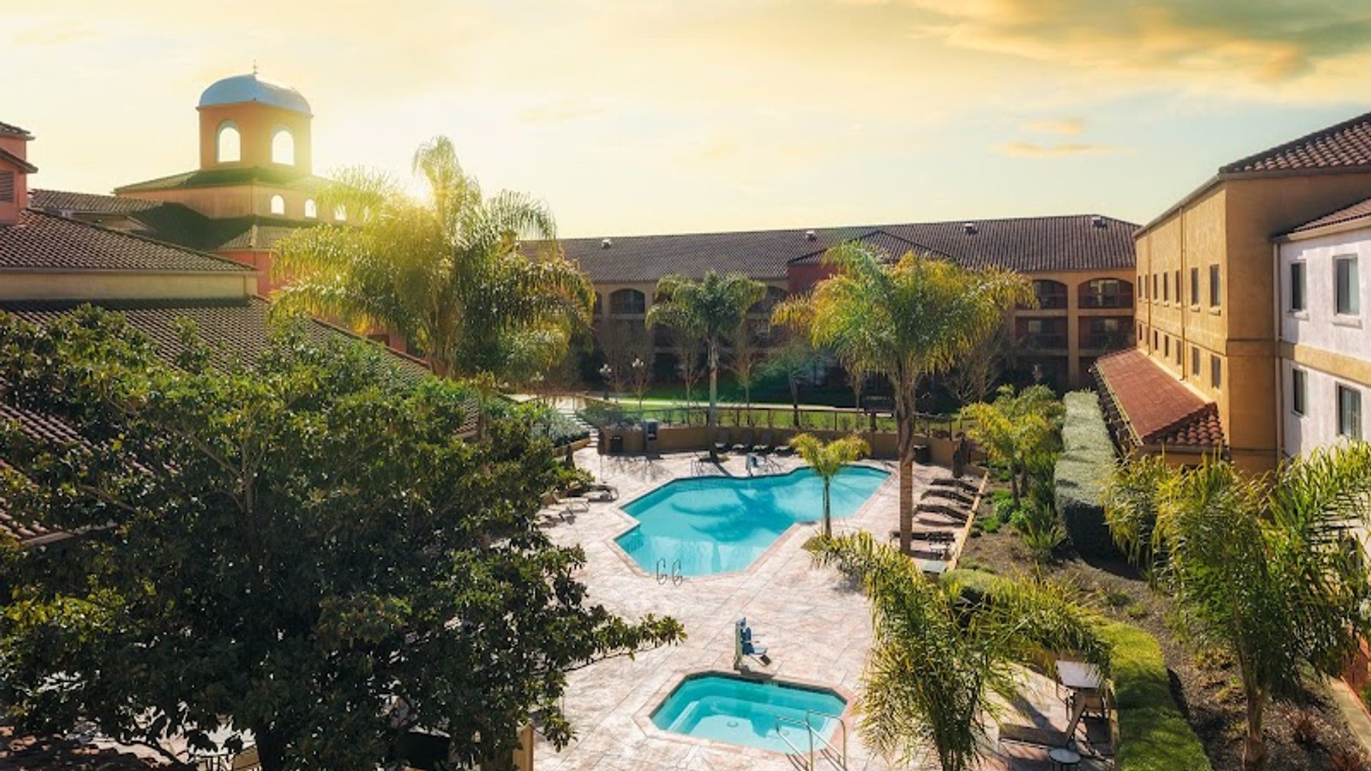 DoubleTree by Hilton Hotel Sonoma Wine Country