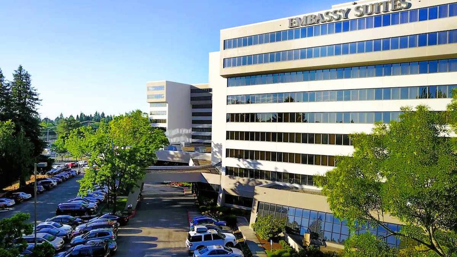 Embassy Suites by Hilton Portland Tigard