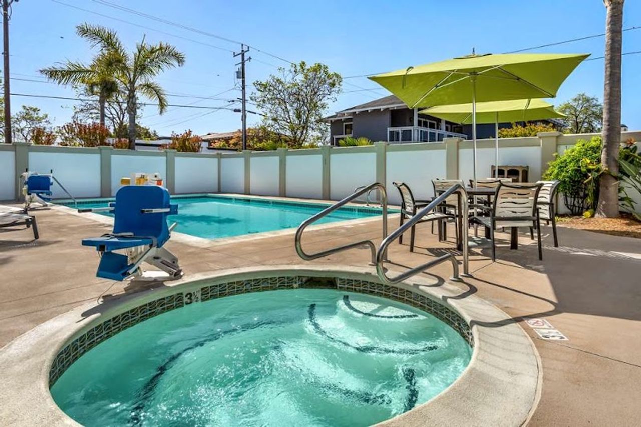 Photo of Best Western Plus Capitola By-the-Sea Inn & Suites