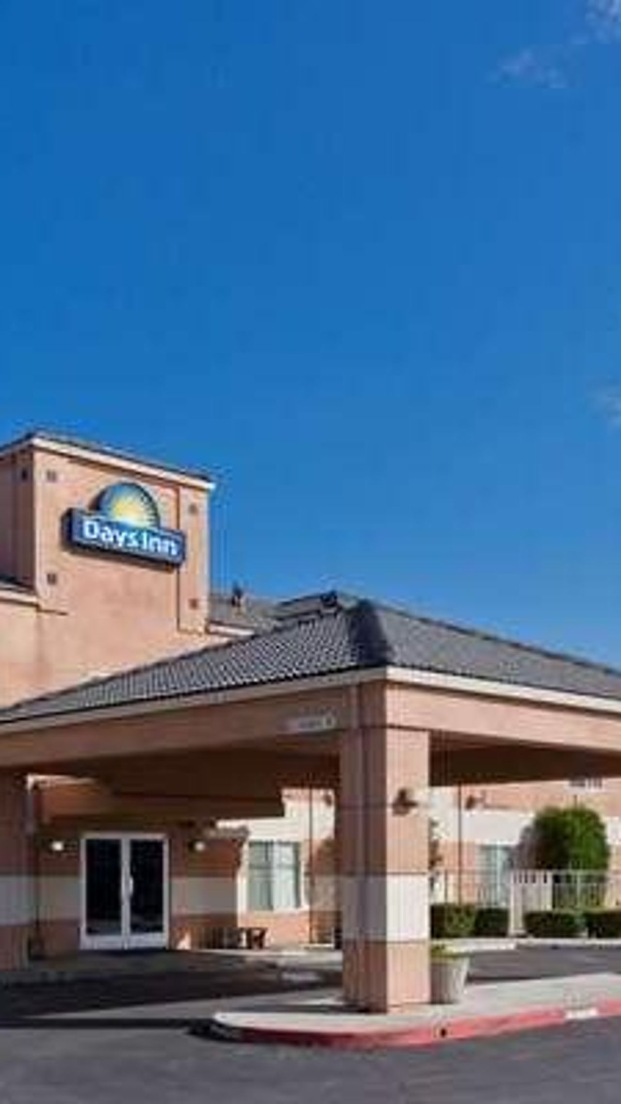 Photo of Days Inn by Wyndham Lathrop