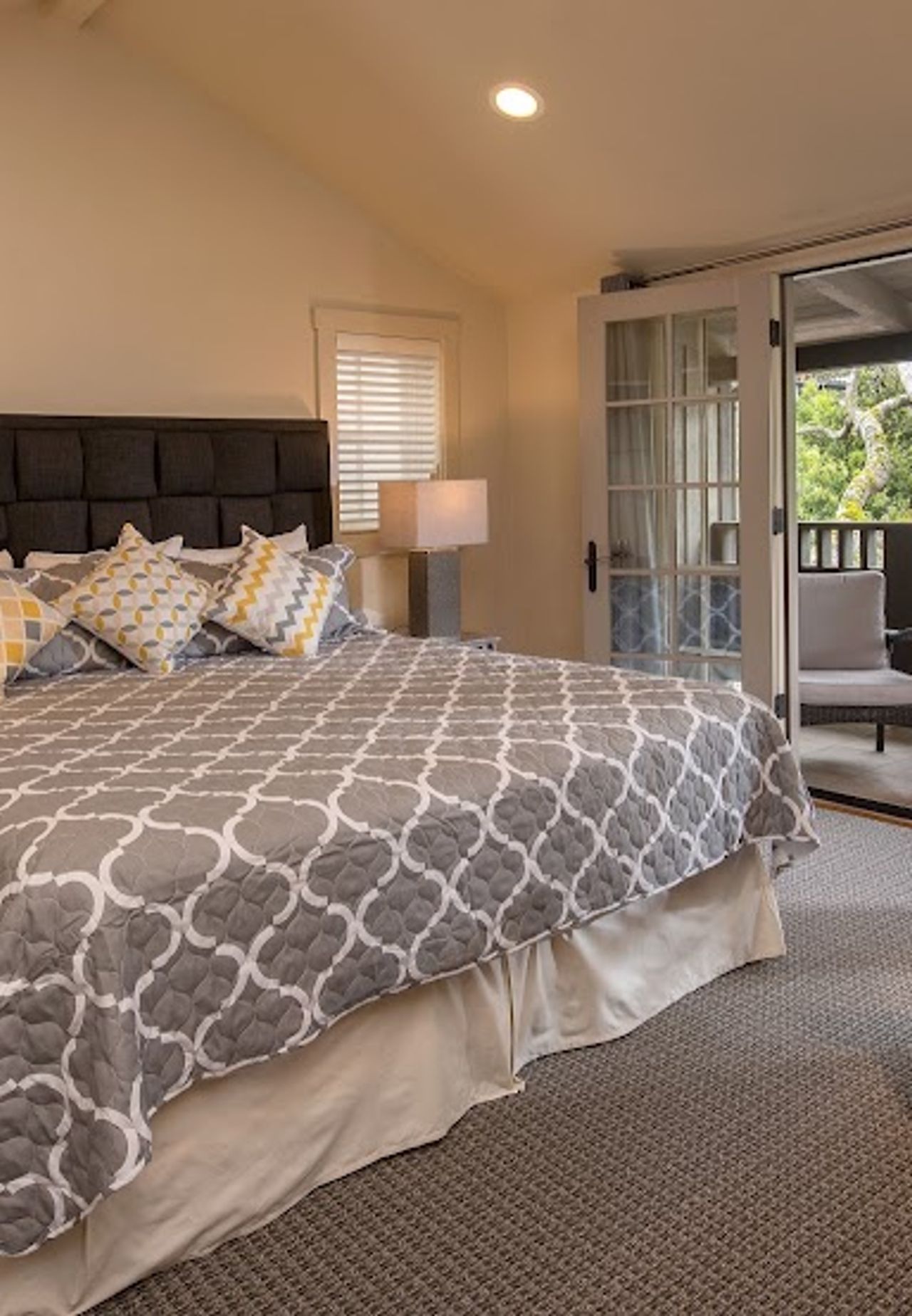 Photo of Carmel Country Inn - Luxury King Studio