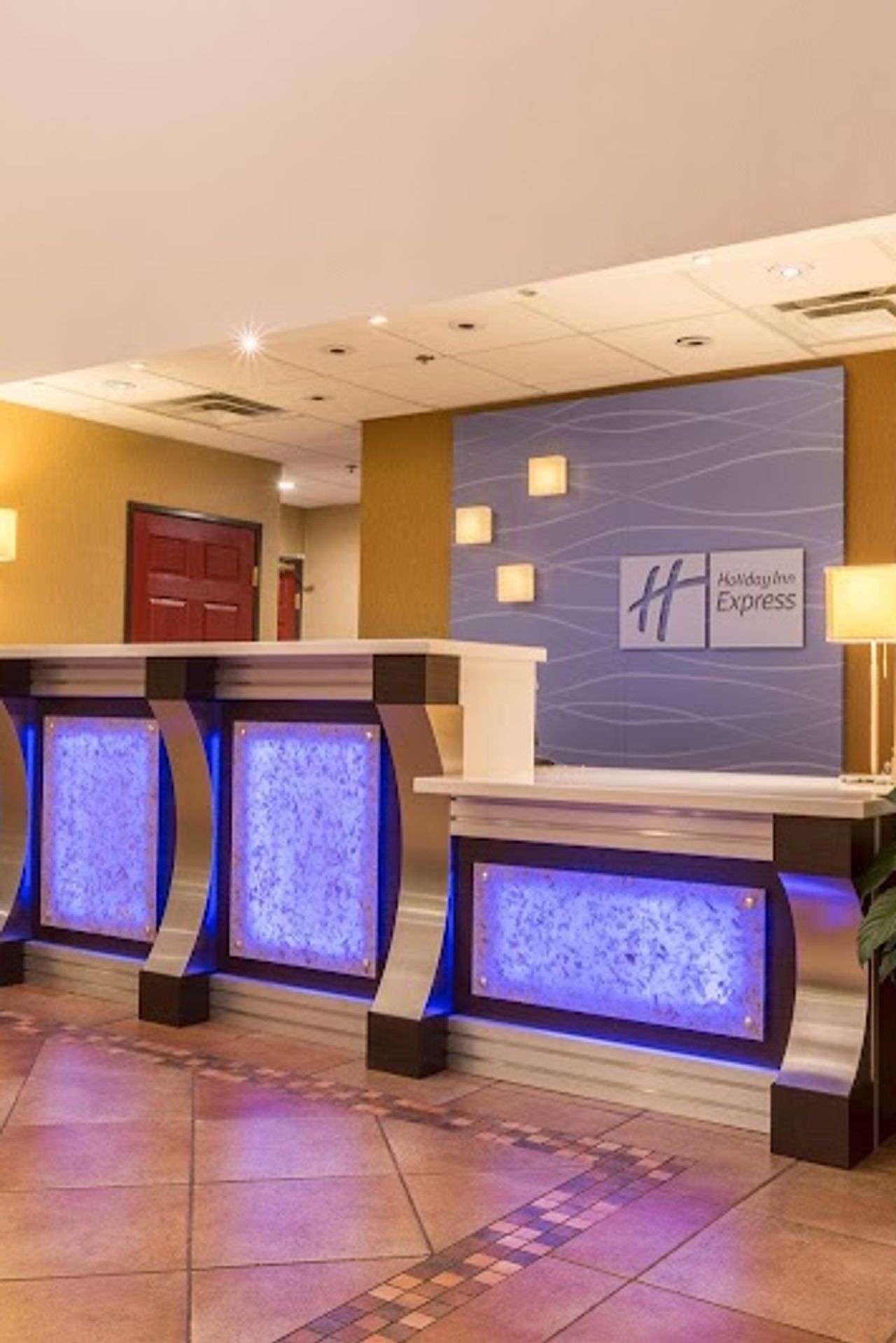 Photo of Holiday Inn Express & Suites Manteca City Center by IHG