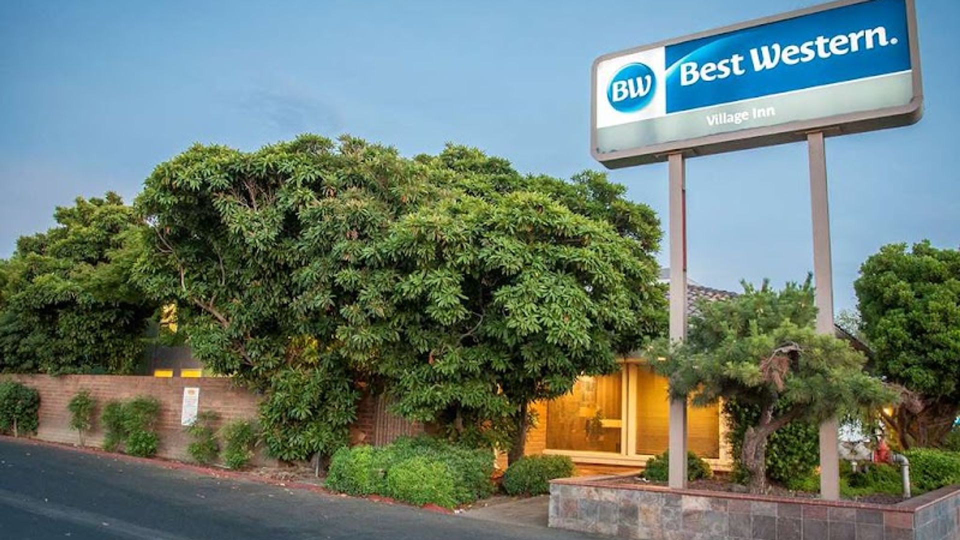 Best Western Village Inn