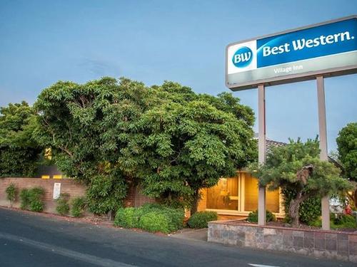 Best Western Village Inn