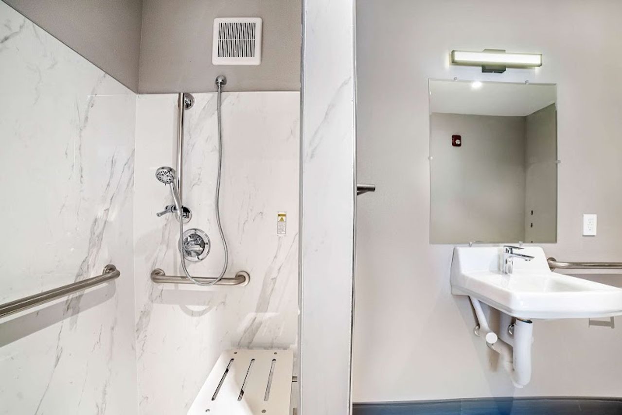 Photo of Studio 6 Suites Stockton, CA – Waterfront