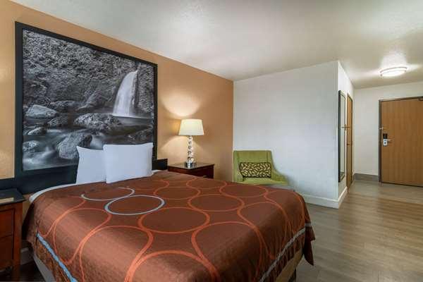 Photo of Super 8 by Wyndham The Dalles OR