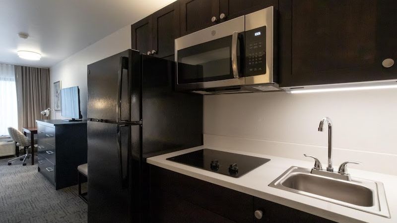 Photo of Oxford Suites Portland - Jantzen Beach