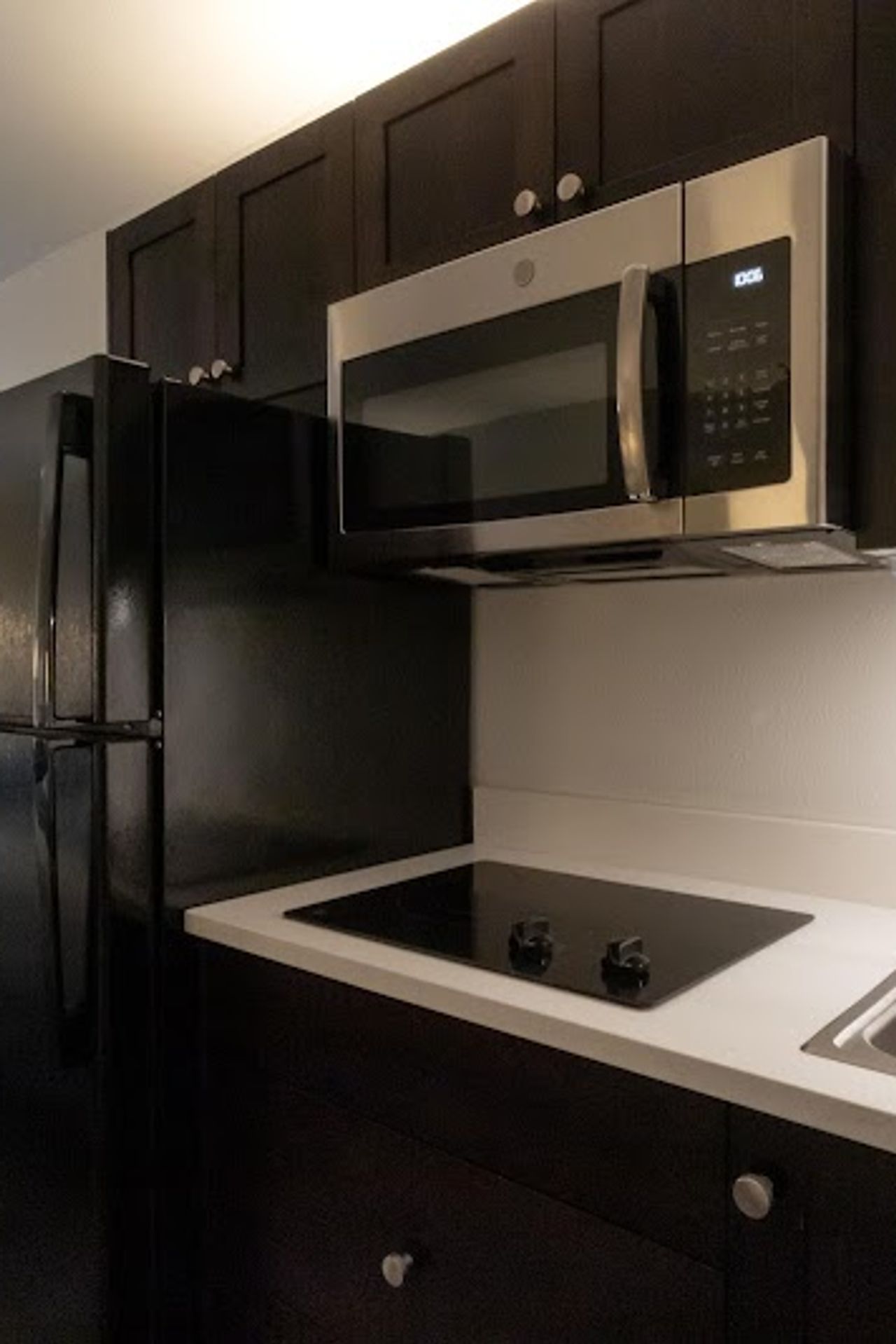 Photo of Oxford Suites Portland - Jantzen Beach